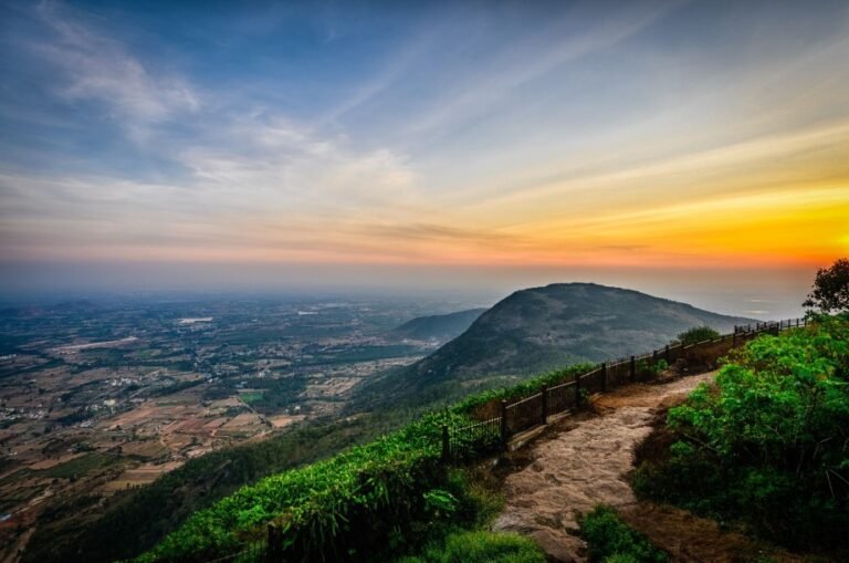 Image-of-colorful-sky-from-nandi-hills-bangalore